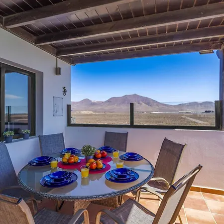 Villa Victoria Playa Blanca (Lanzarote)