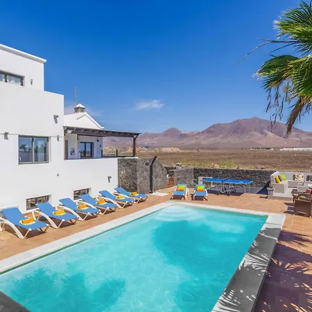 Villa Victoria