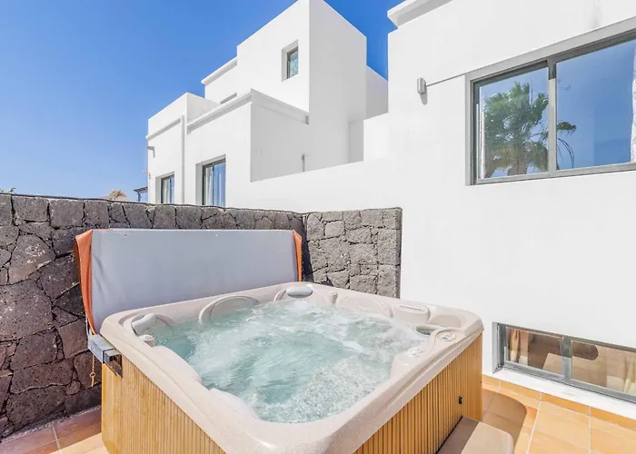 Victoria * بلايا بلانكا